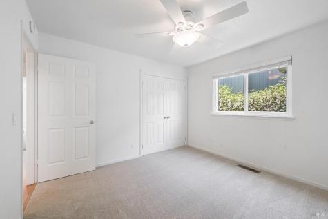 9151 Piccadilly Circle Windsor CA 95492
