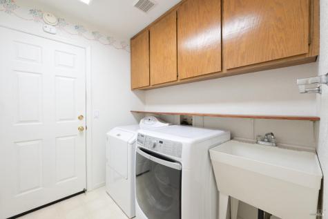 9151 Piccadilly Circle Windsor CA 95492