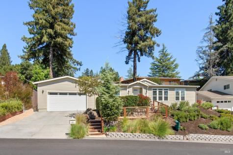 5026 Carriage Lane Santa Rosa CA 95403