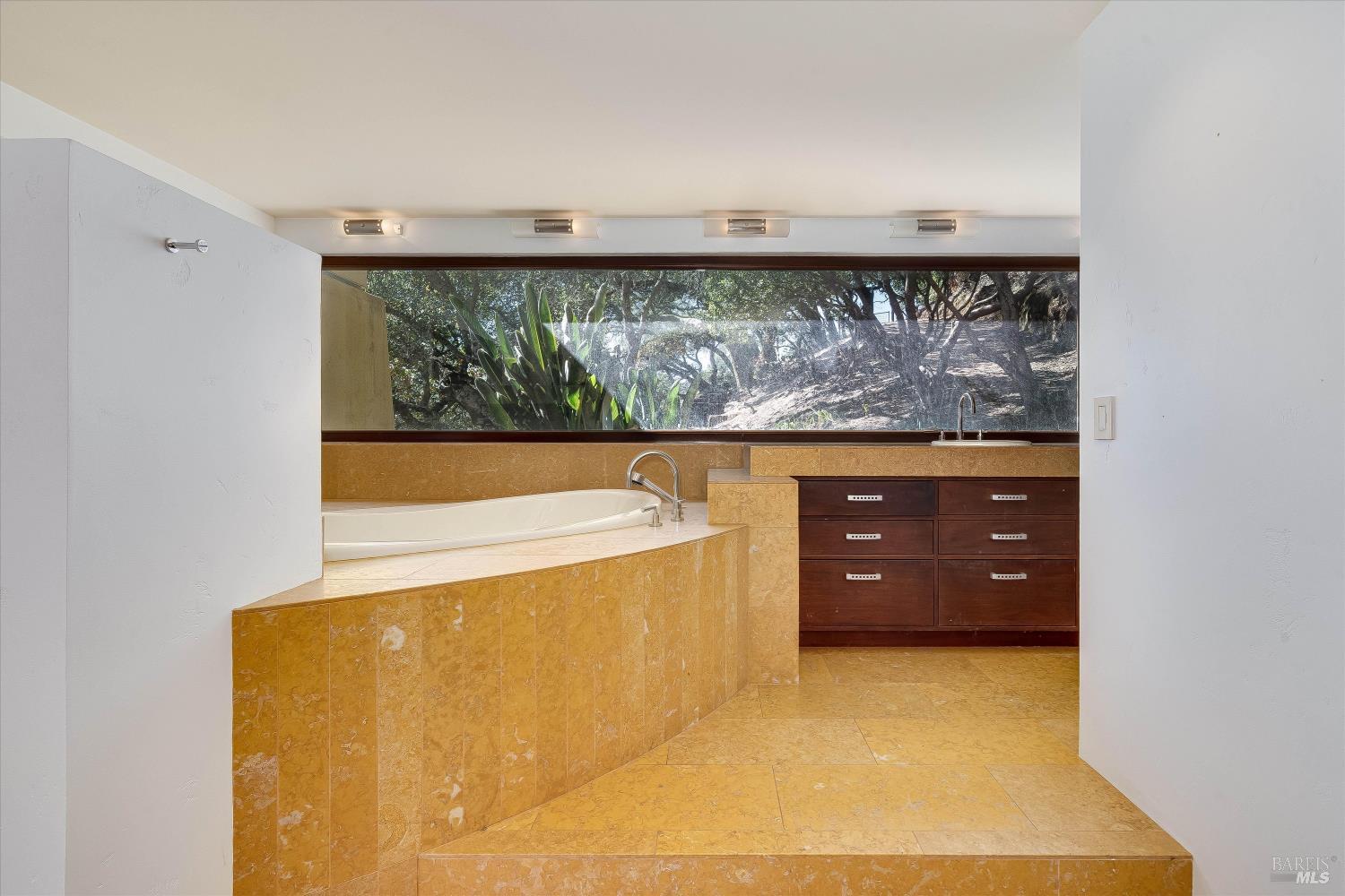 3003 Castle Road Sonoma CA 95476