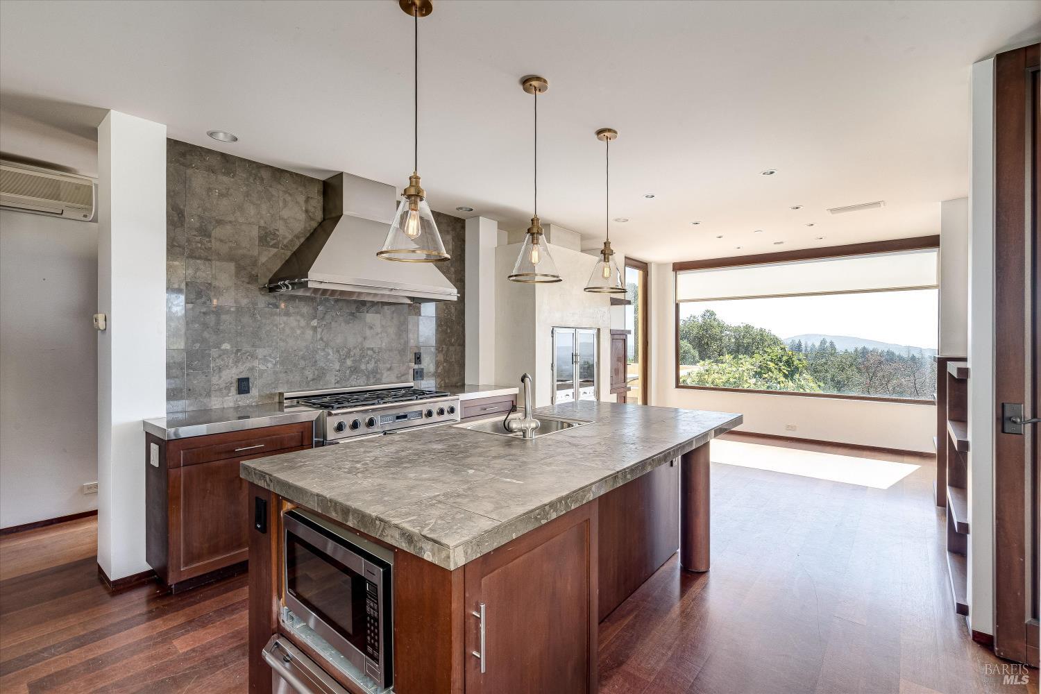 3003 Castle Road Sonoma CA 95476