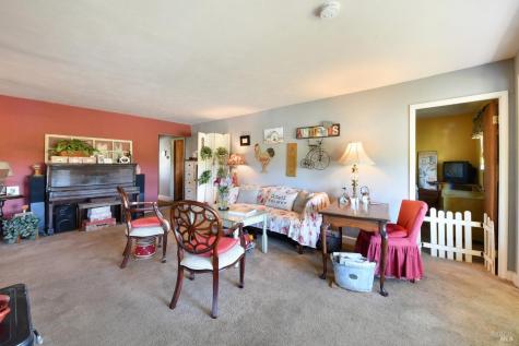 148 Millbrae Avenue Santa Rosa CA 95407