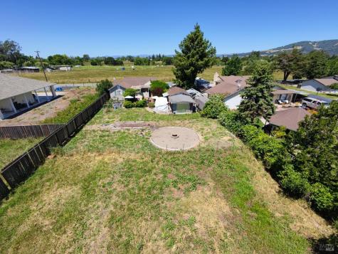 148 Millbrae Avenue Santa Rosa CA 95407