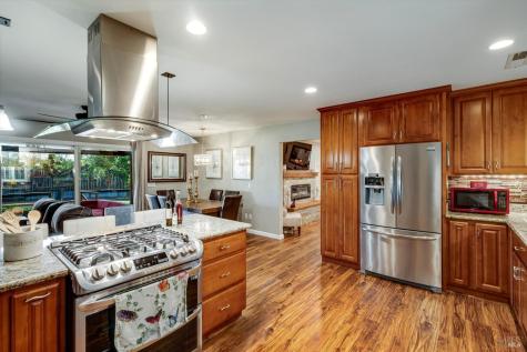 353 Patrick Lane Windsor CA 95492