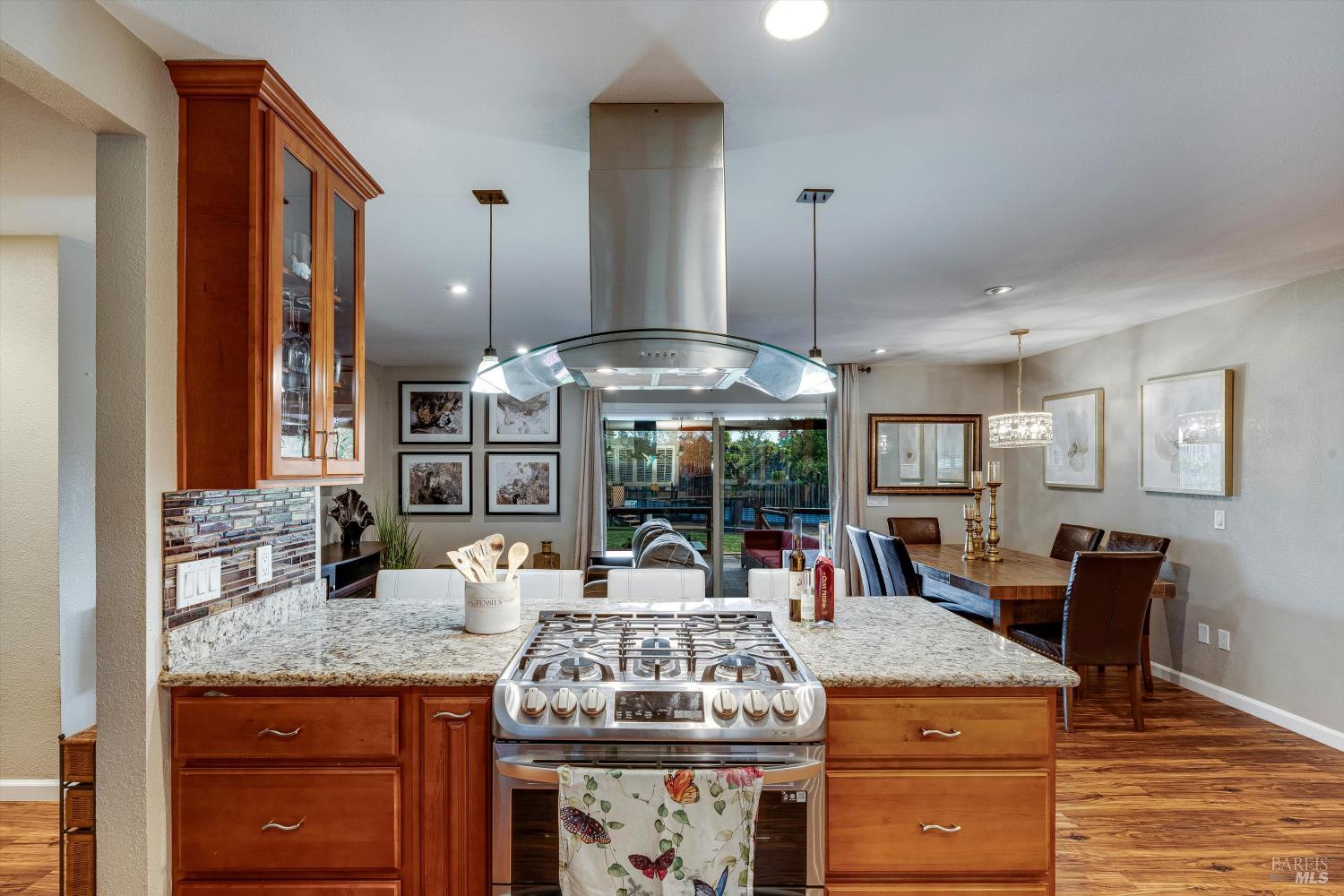 353 Patrick Lane Windsor CA 95492