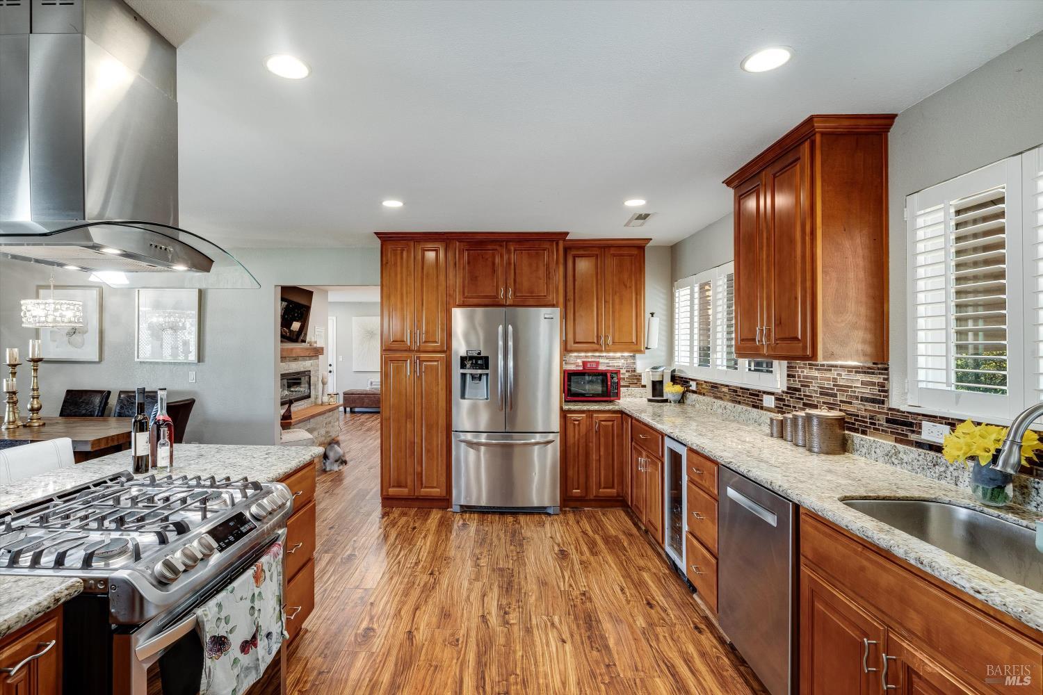 353 Patrick Lane Windsor CA 95492