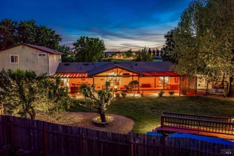 353 Patrick Lane Windsor CA 95492
