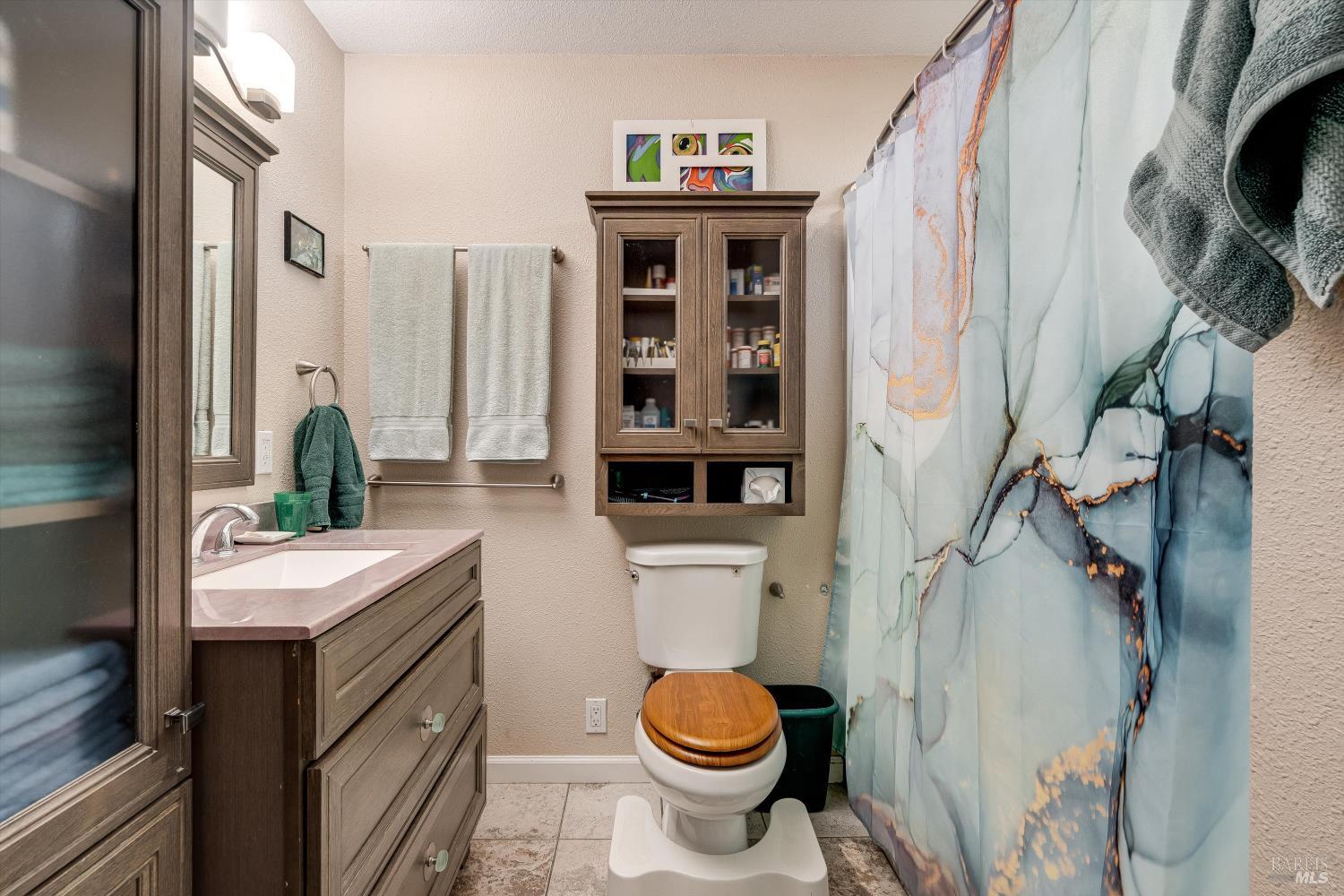 353 Patrick Lane Windsor CA 95492