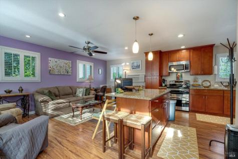 353 Patrick Lane Windsor CA 95492