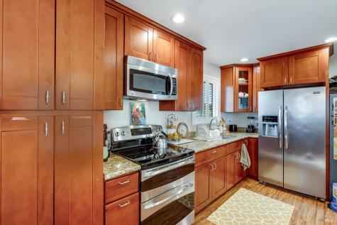 353 Patrick Lane Windsor CA 95492
