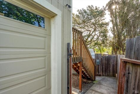 353 Patrick Lane Windsor CA 95492