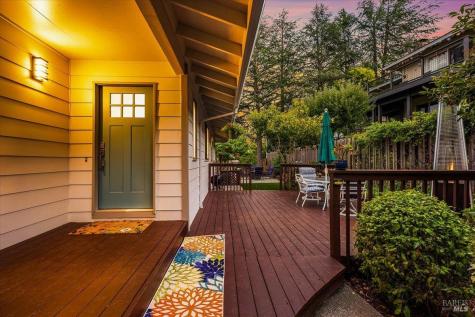 6850 Oakmont Drive Santa Rosa CA 95409