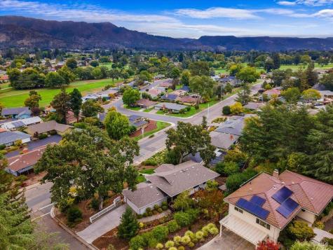6850 Oakmont Drive Santa Rosa CA 95409