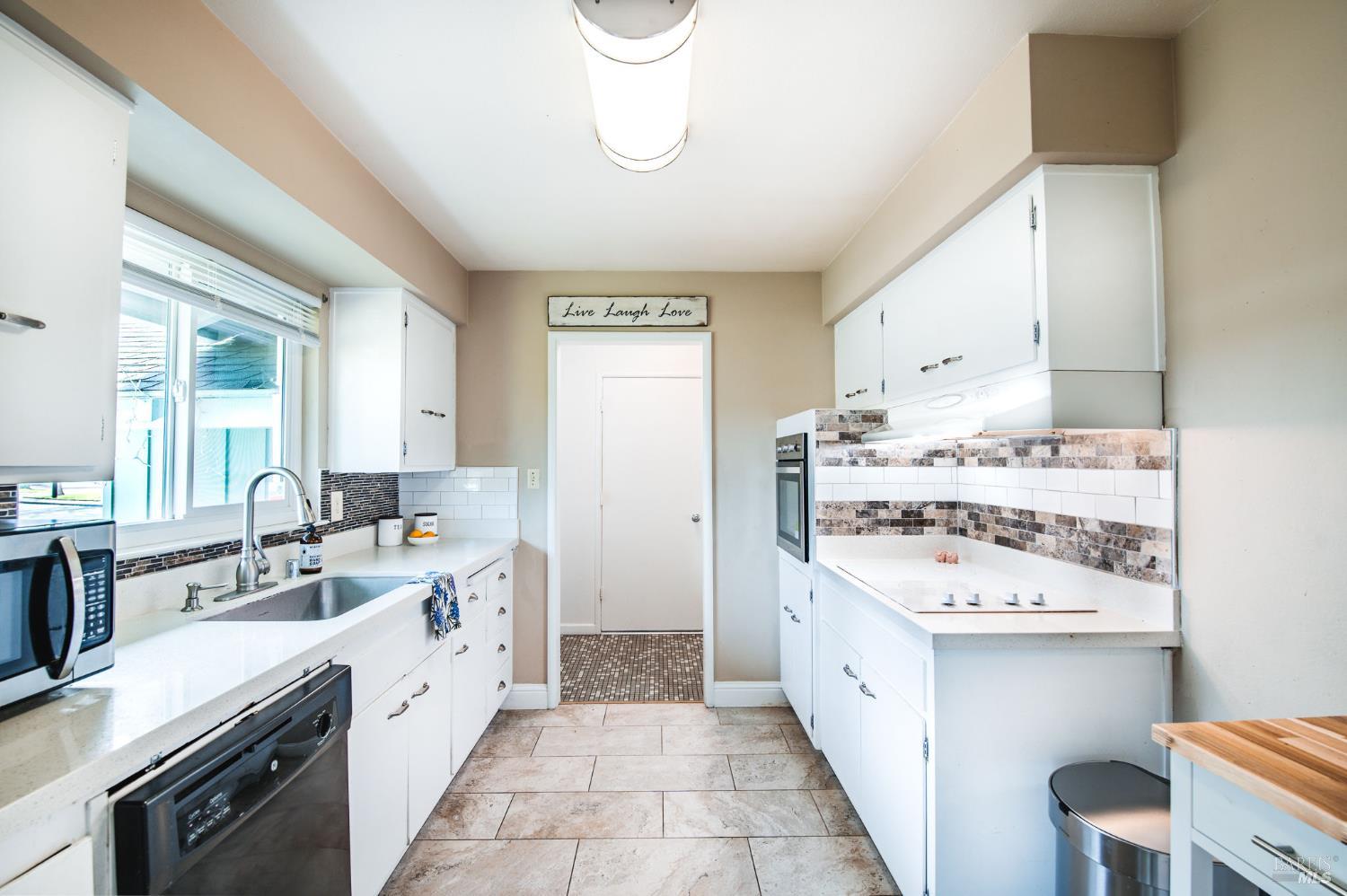 1719 Elm Street Fairfield CA 94533