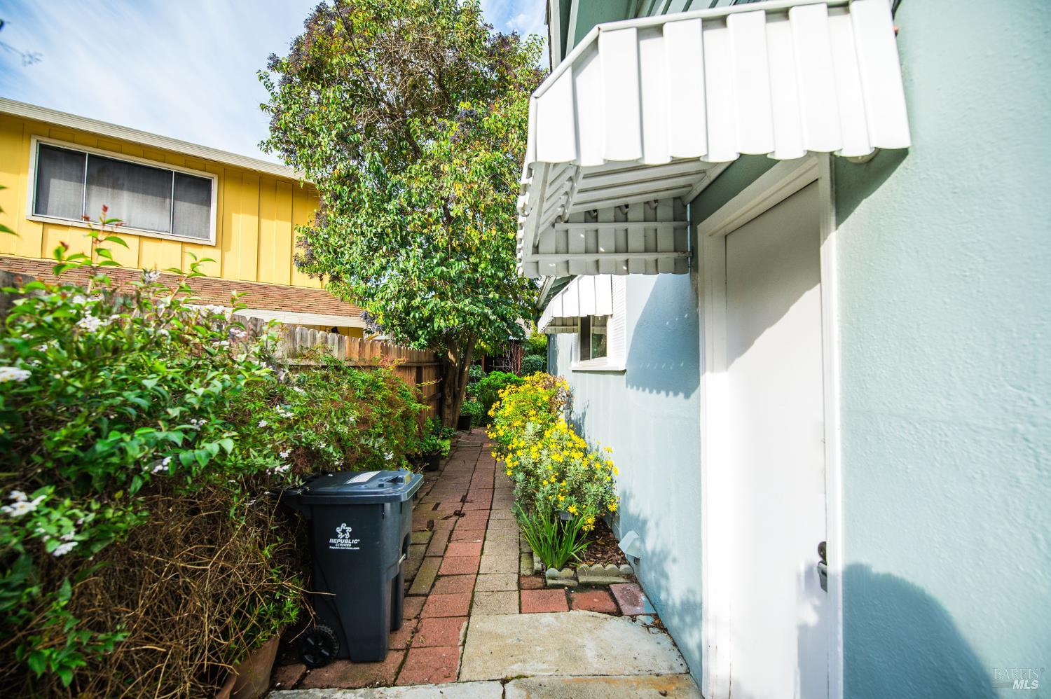 1719 Elm Street Fairfield CA 94533