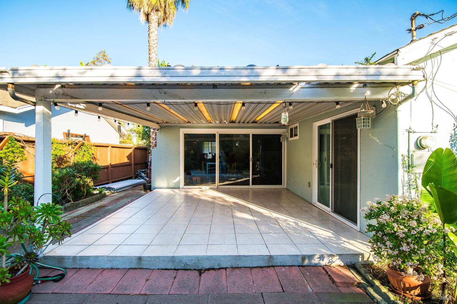 1719 Elm Street Fairfield CA 94533