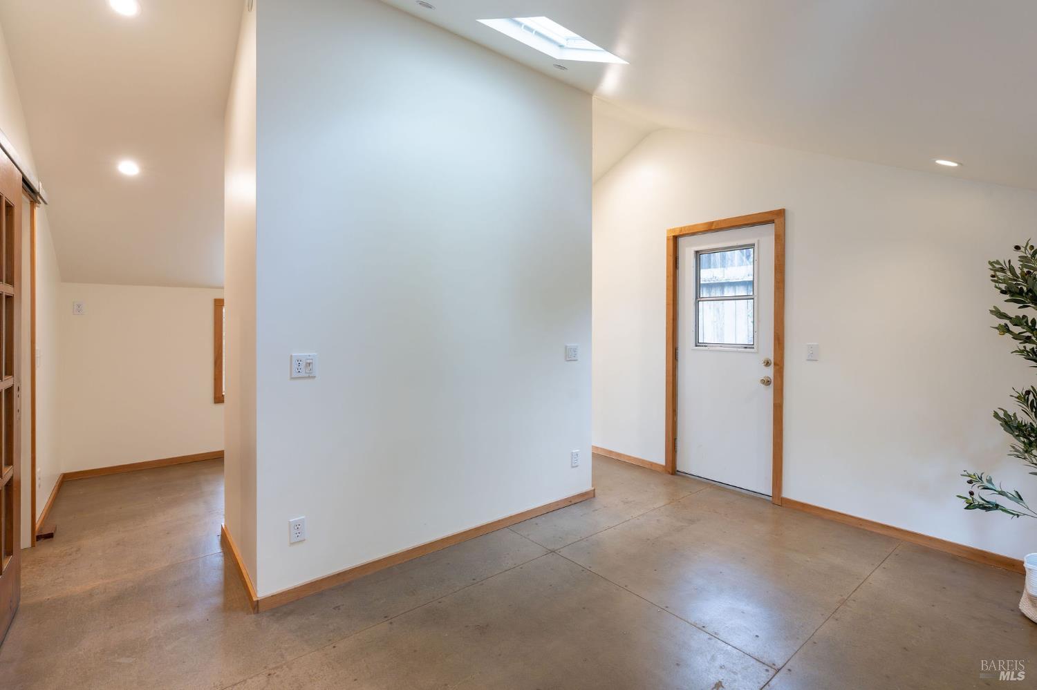 1901 Hwy 116 S Sebastopol CA 95472