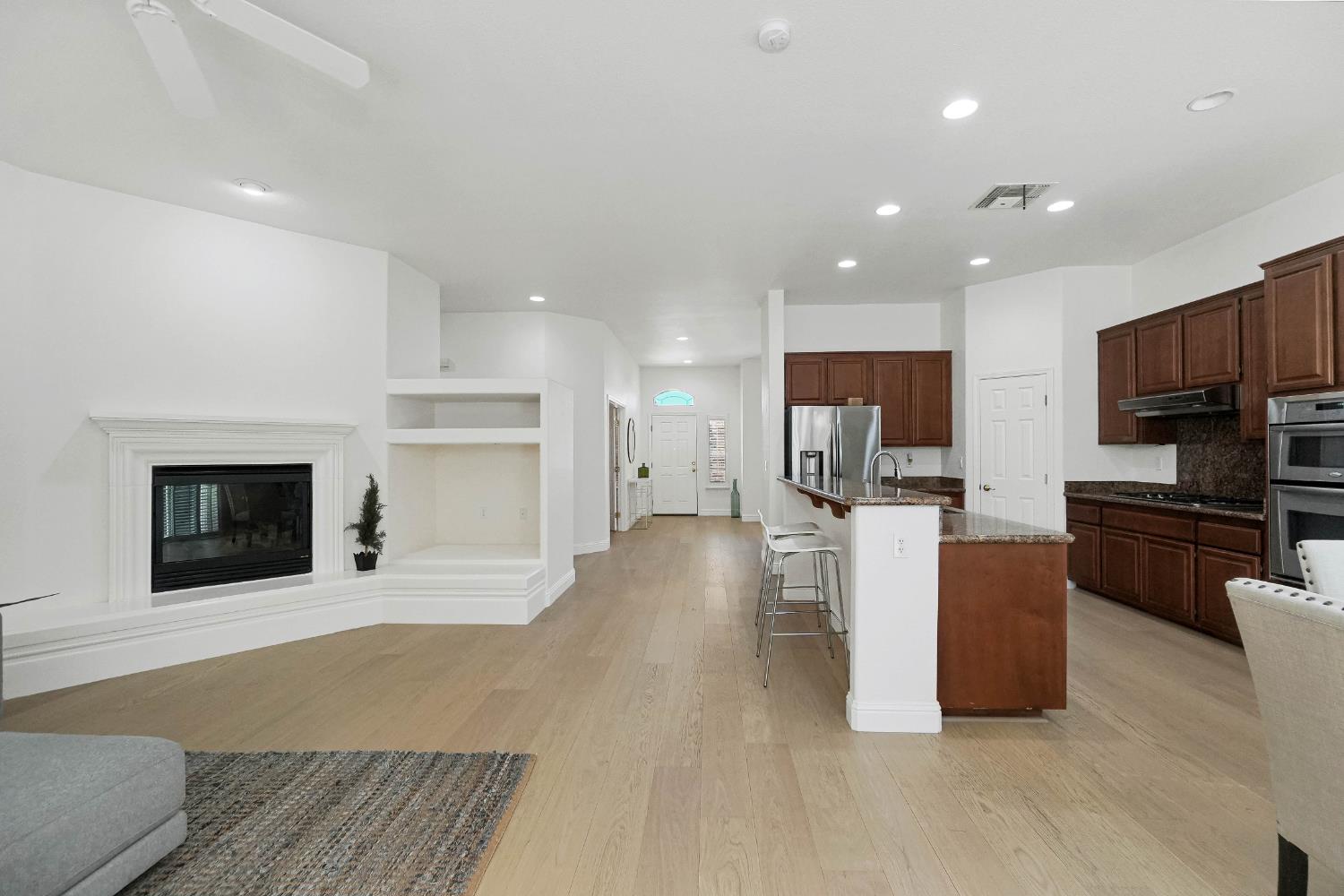 9408 Blue Diamond Way Elk Grove CA 95624