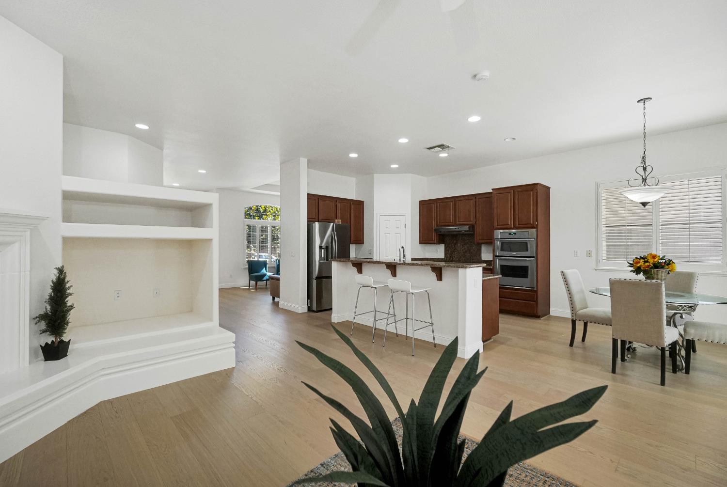 9408 Blue Diamond Way Elk Grove CA 95624