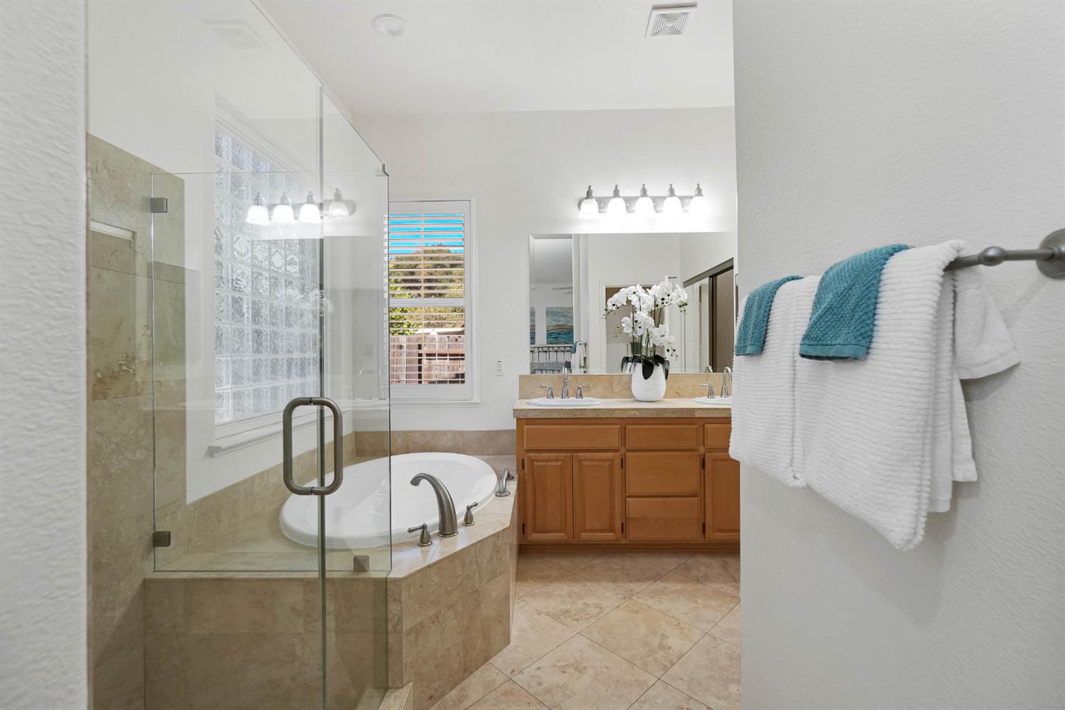 9408 Blue Diamond Way Elk Grove CA 95624