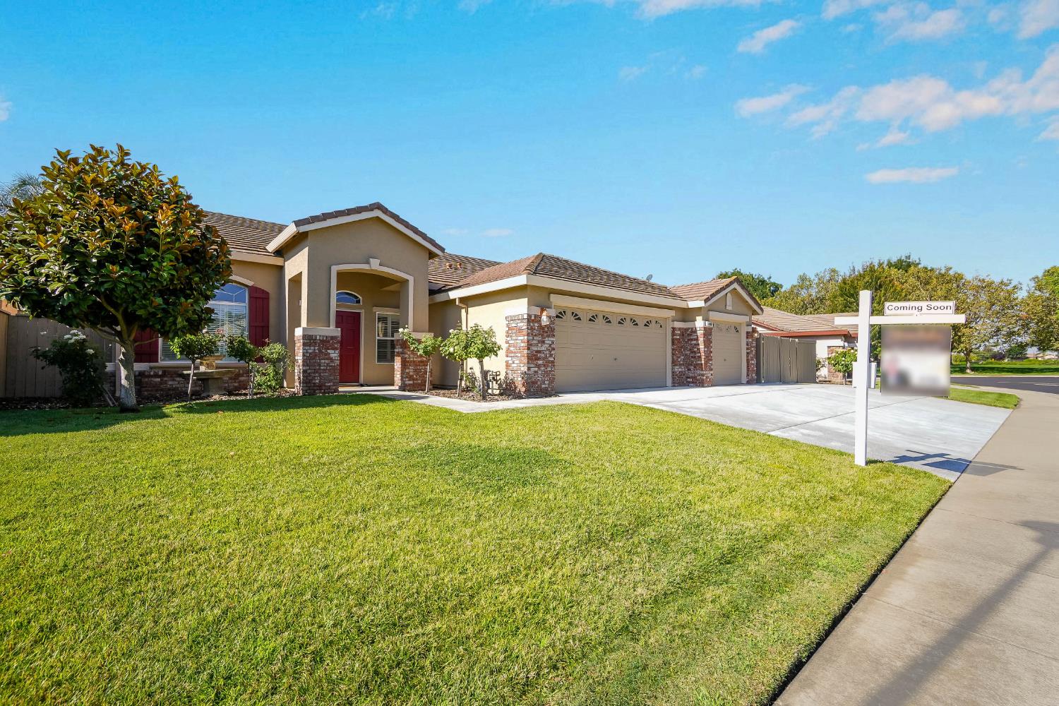 9408 Blue Diamond Way Elk Grove CA 95624