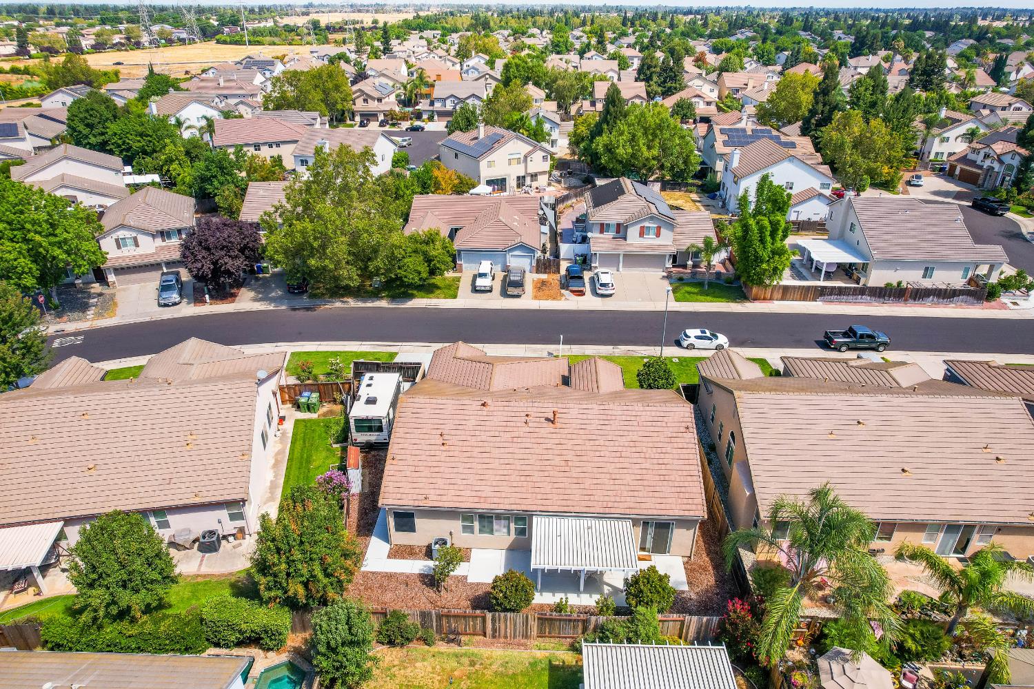 9408 Blue Diamond Way Elk Grove CA 95624