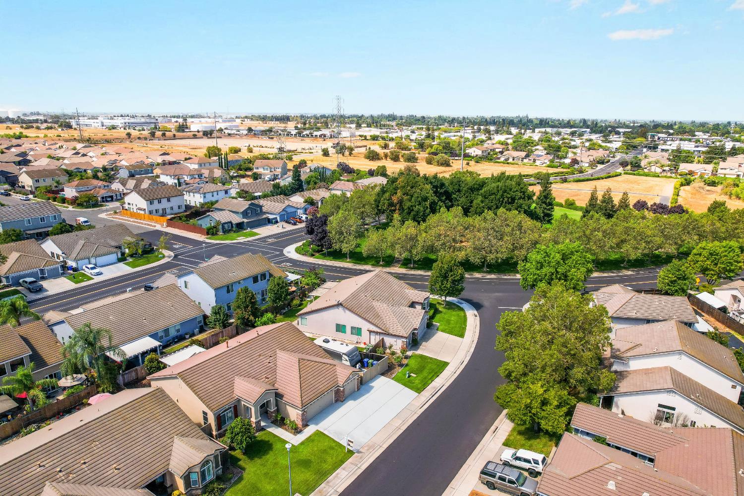9408 Blue Diamond Way Elk Grove CA 95624