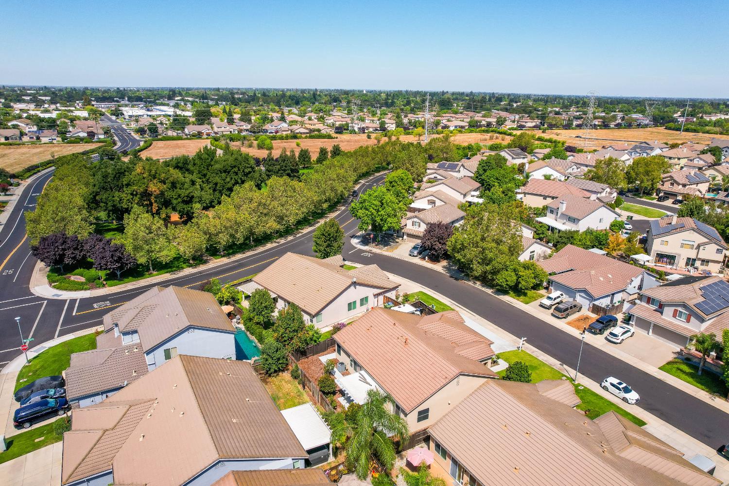 9408 Blue Diamond Way Elk Grove CA 95624