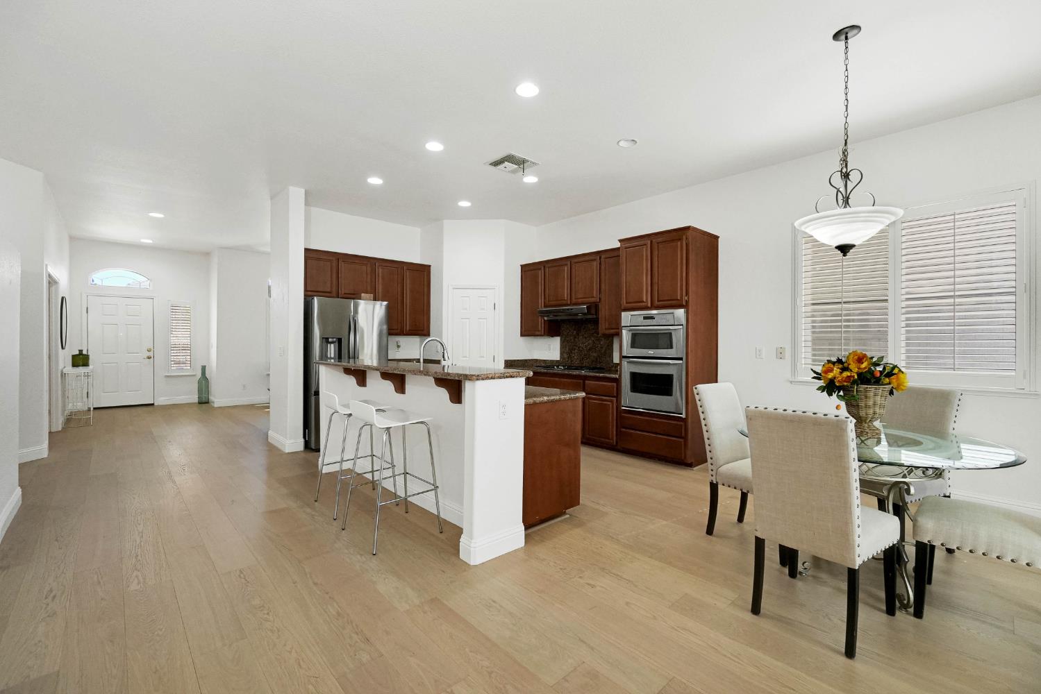 9408 Blue Diamond Way Elk Grove CA 95624