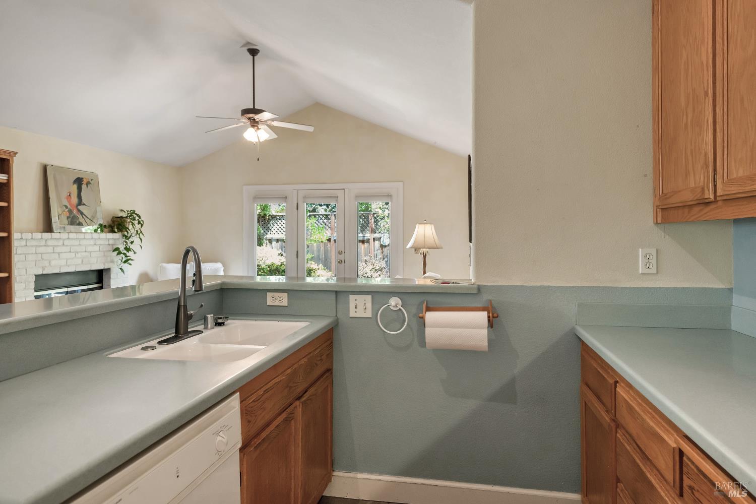 142 Clay Street Sonoma CA 95476