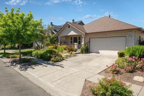 142 Clay Street Sonoma CA 95476