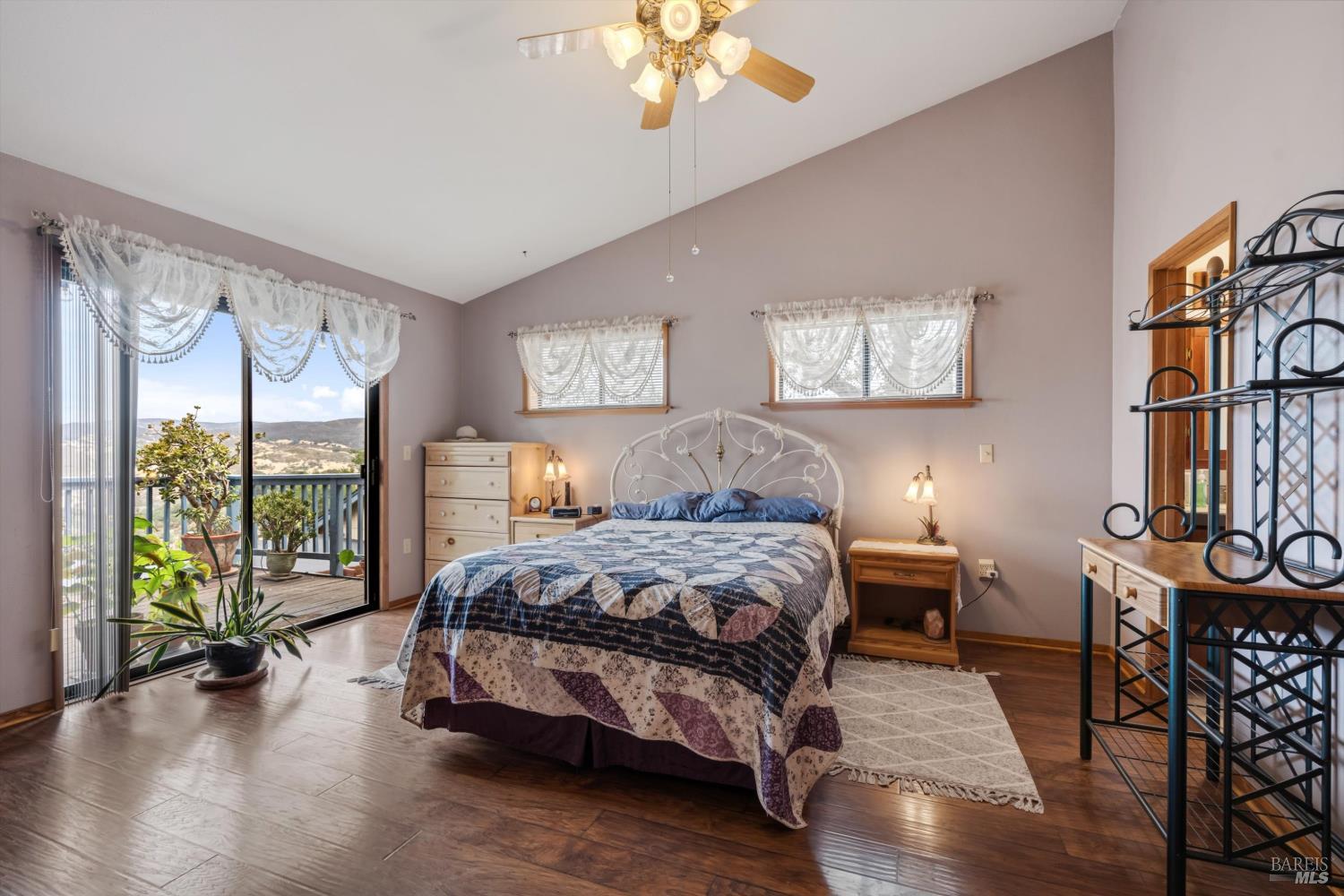 2709 Harness Drive Pope Valley CA 94567