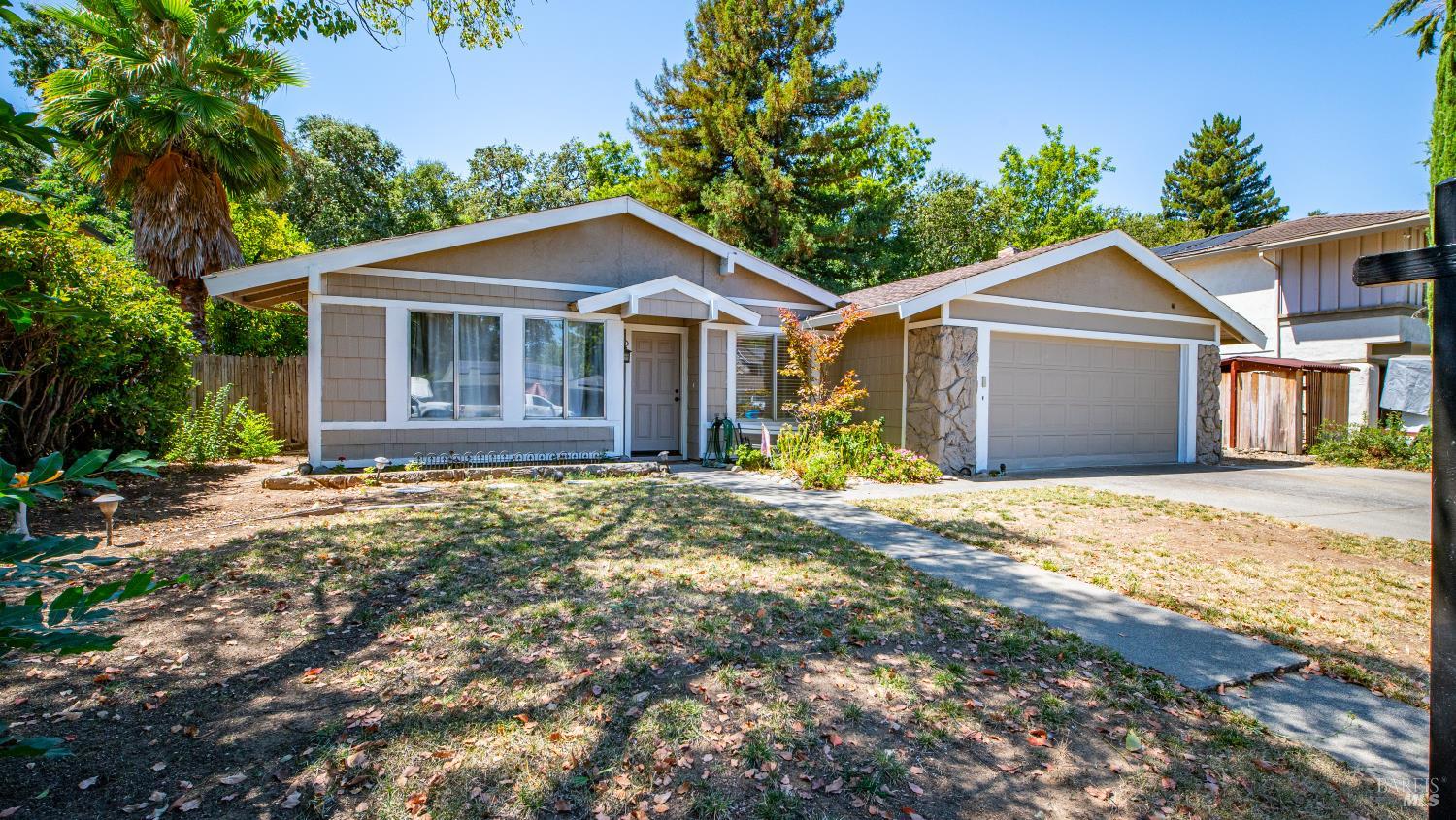 226 N Alamo Drive Vacaville CA 95688