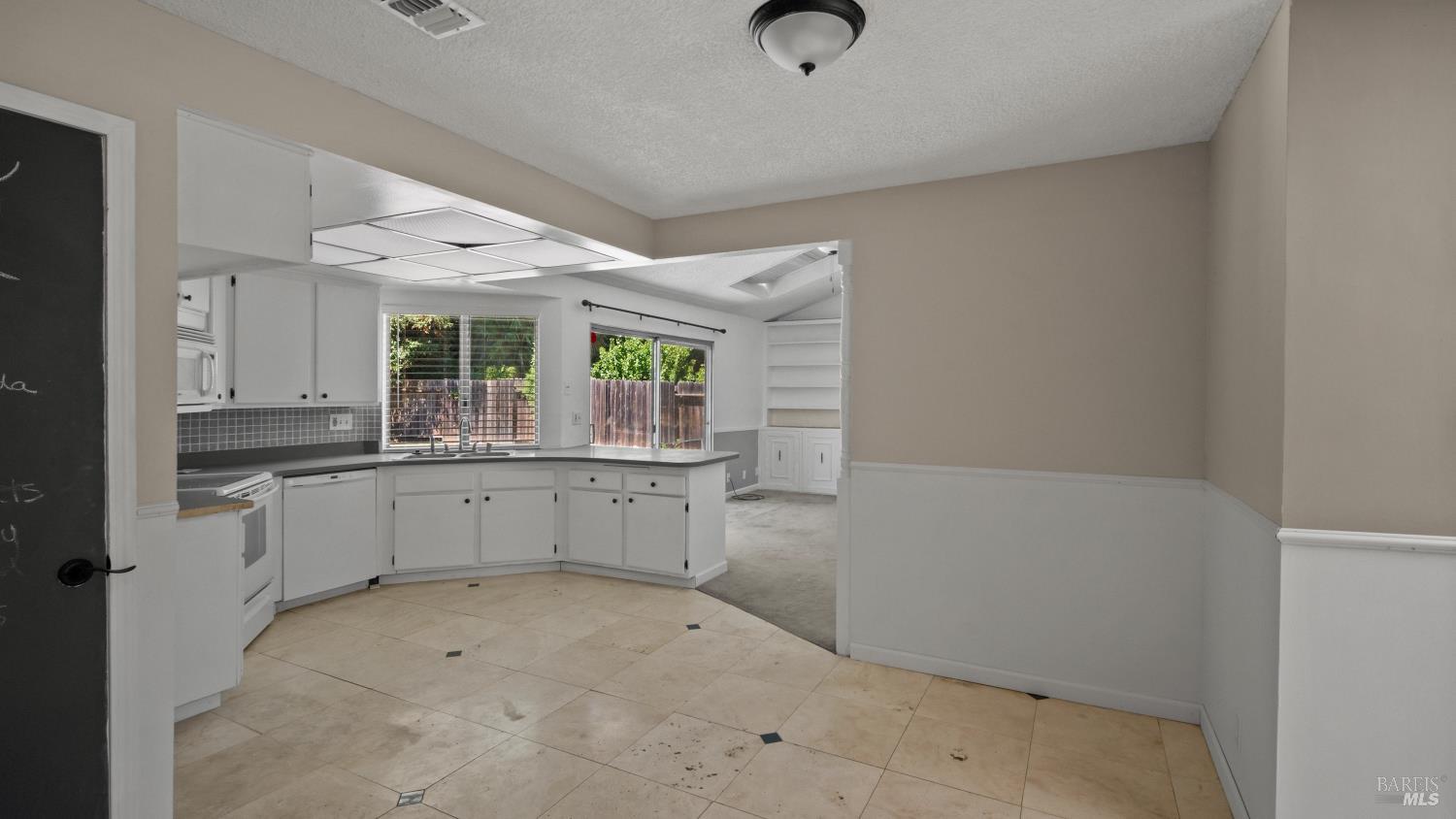 226 N Alamo Drive Vacaville CA 95688