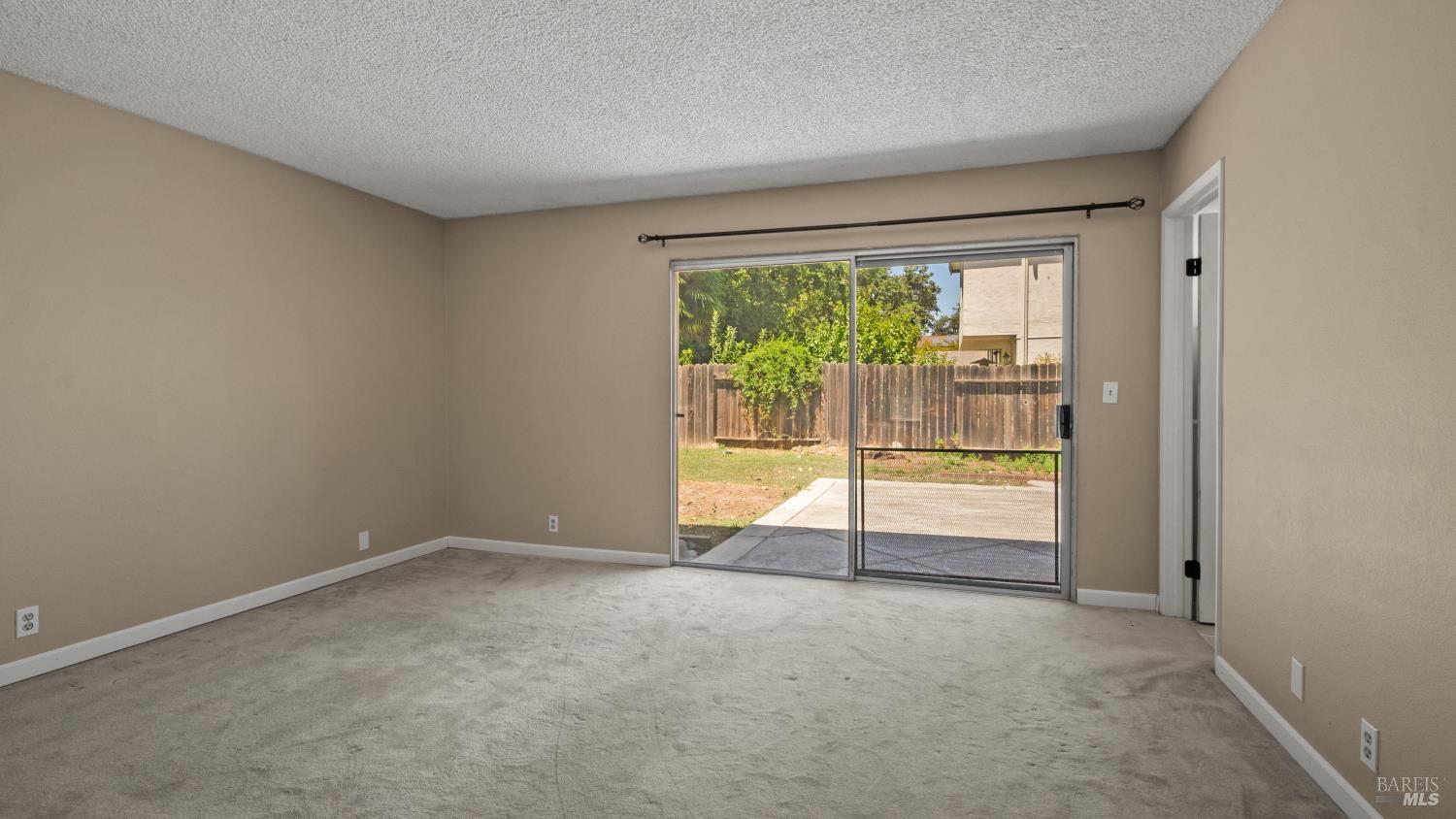 226 N Alamo Drive Vacaville CA 95688