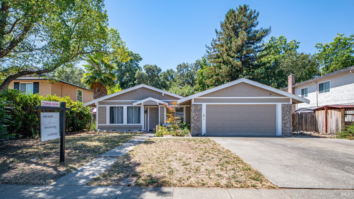 226 N Alamo Drive Vacaville CA 95688