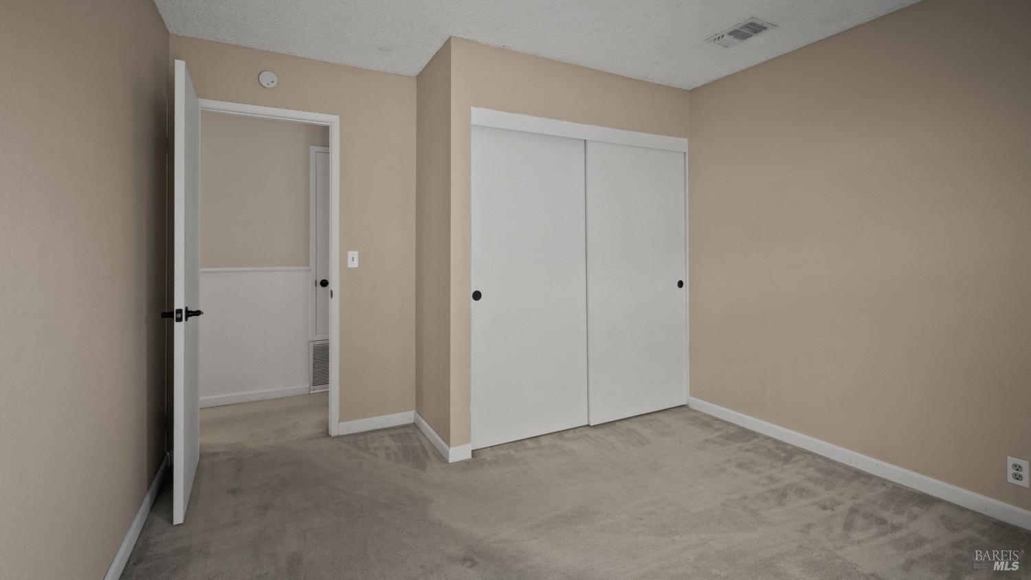 226 N Alamo Drive Vacaville CA 95688
