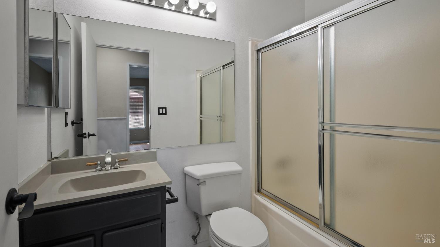 226 N Alamo Drive Vacaville CA 95688