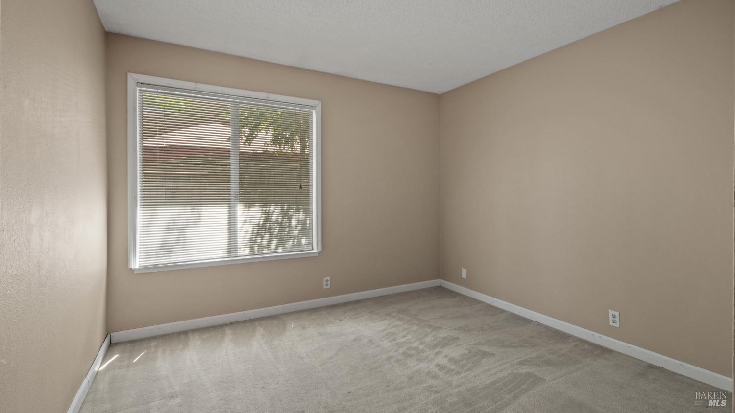 226 N Alamo Drive Vacaville CA 95688