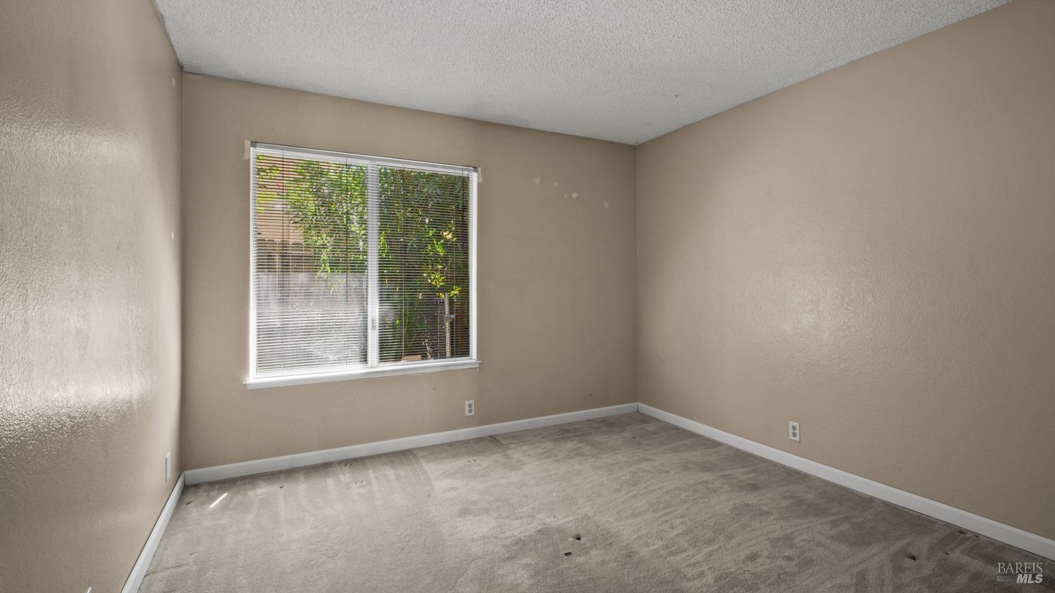 226 N Alamo Drive Vacaville CA 95688