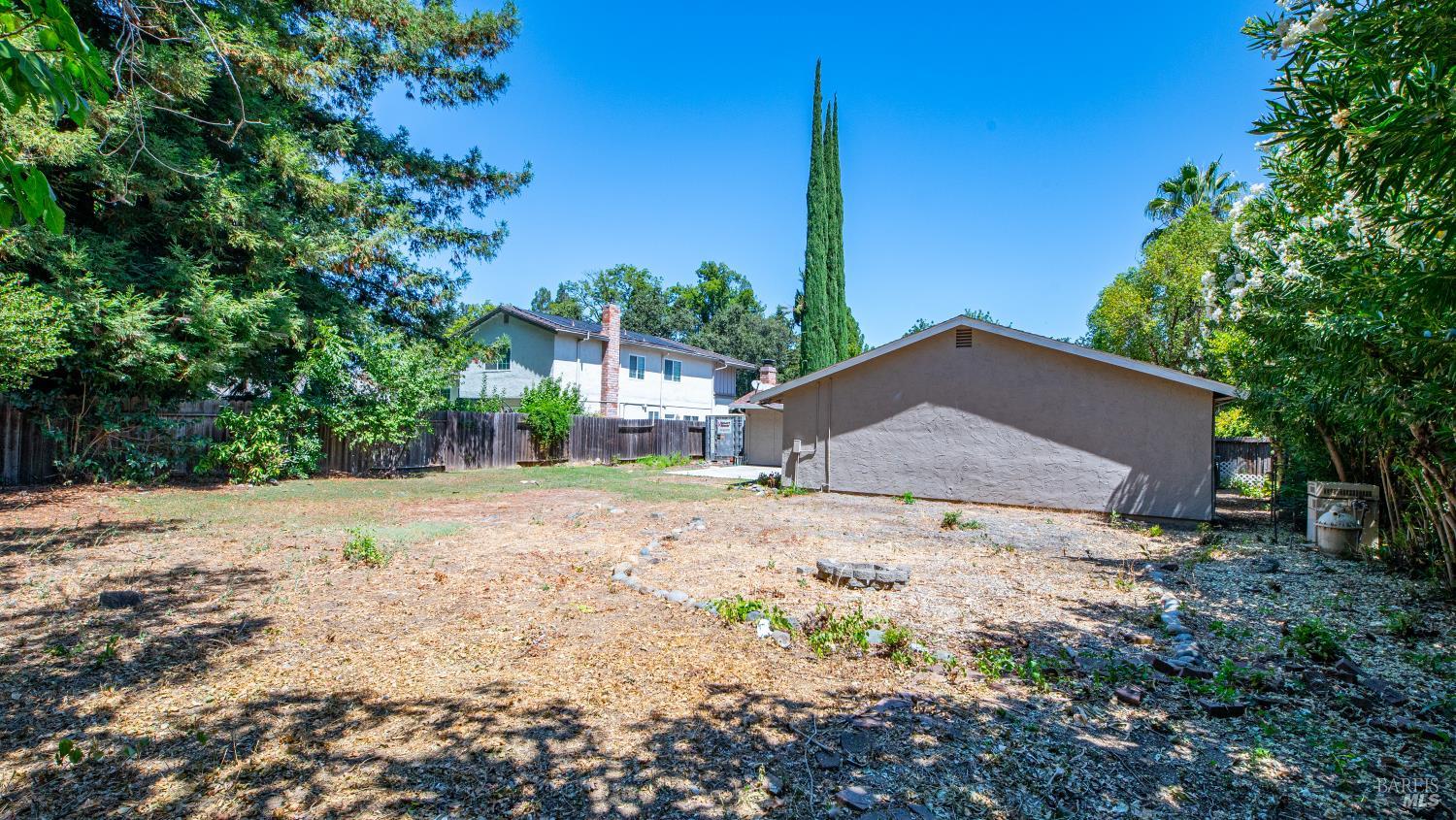 226 N Alamo Drive Vacaville CA 95688