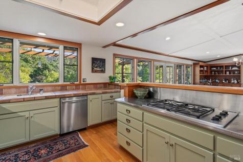 22200 Puccioni Road Healdsburg CA 95448