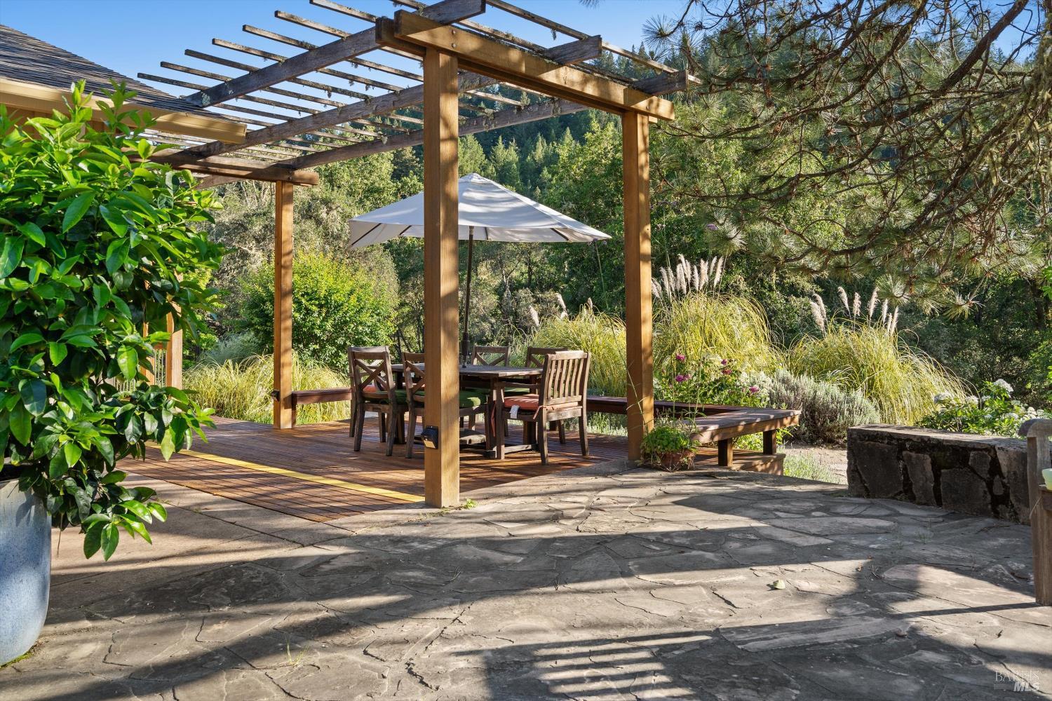 22200 Puccioni Road Healdsburg CA 95448