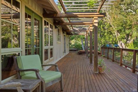 22200 Puccioni Road Healdsburg CA 95448