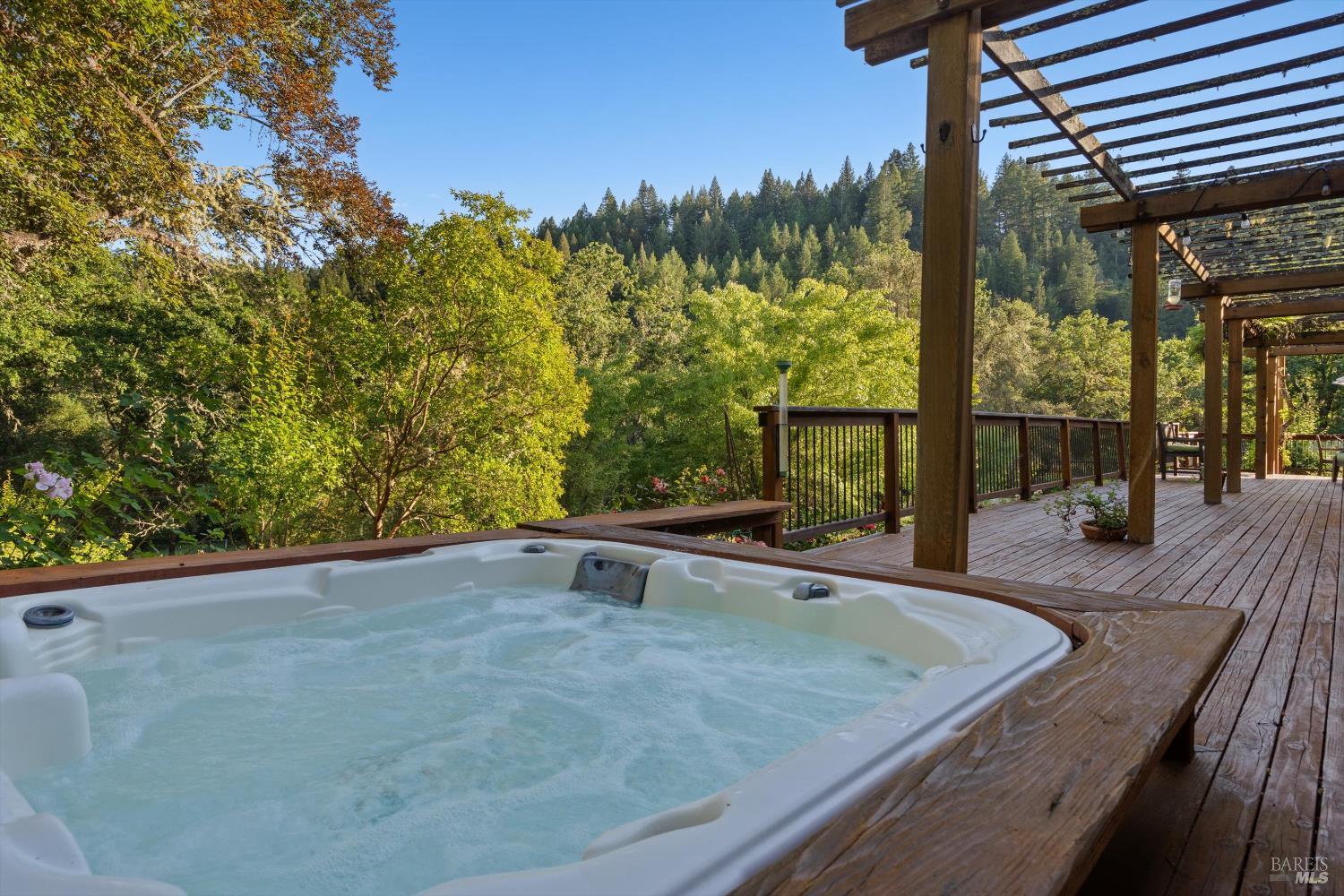 22200 Puccioni Road Healdsburg CA 95448