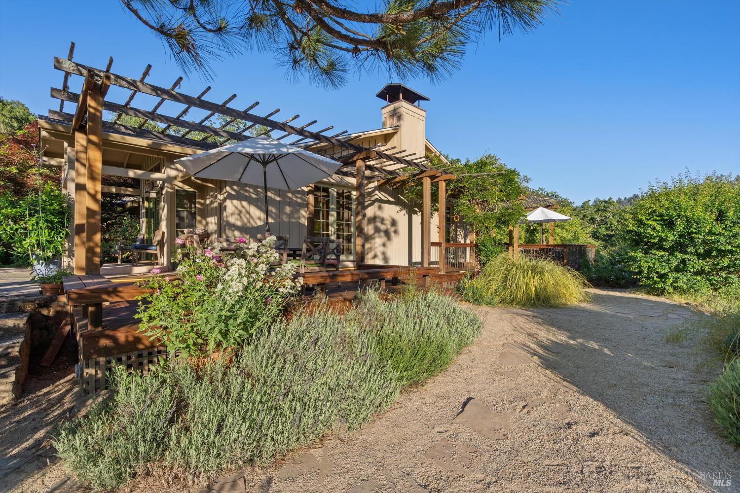 22200 Puccioni Road Healdsburg CA 95448