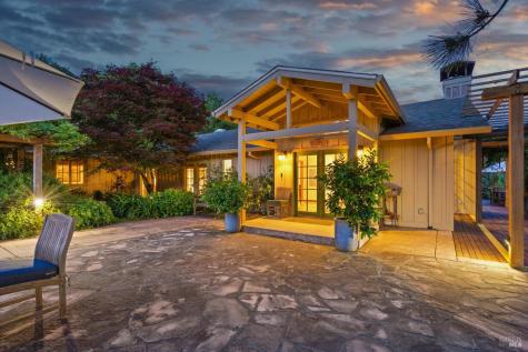 22200 Puccioni Road Healdsburg CA 95448