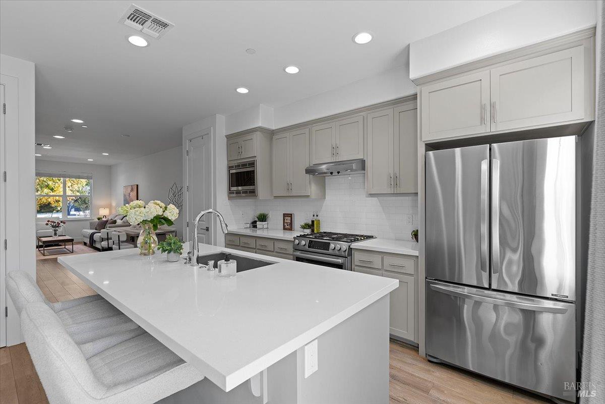 937 Prospect Avenue Santa Rosa CA 95409