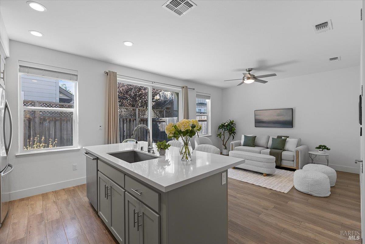 937 Prospect Avenue Santa Rosa CA 95409