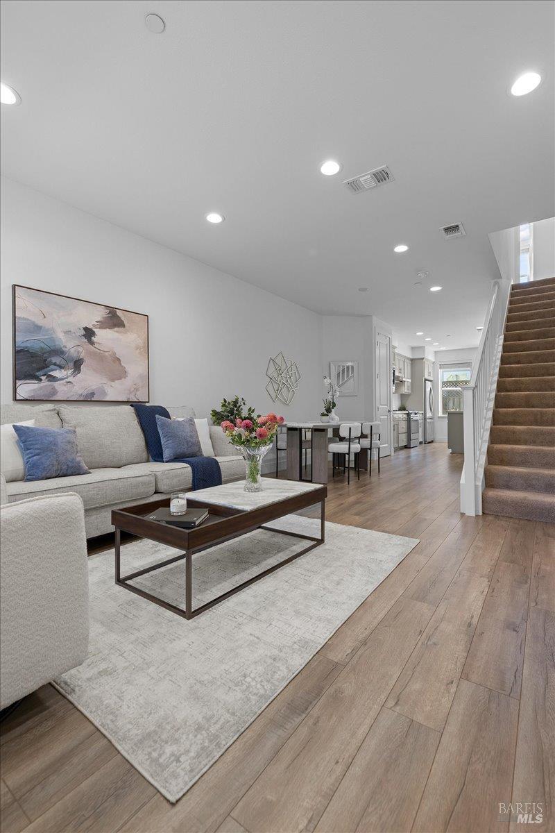 937 Prospect Avenue Santa Rosa CA 95409